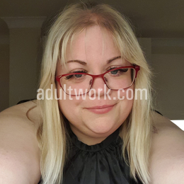 Kinkyhousewife83's profile image