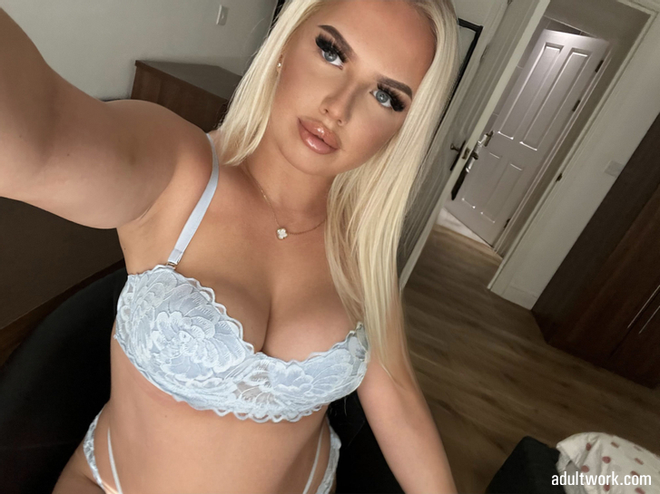 British Blonde Ella